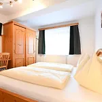 Apartment Ferienappartement Royer *