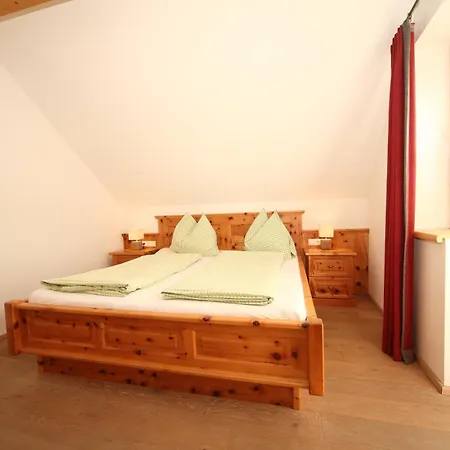 Royer Апартаменти *