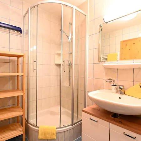 Ferienappartement Royer Apartment *